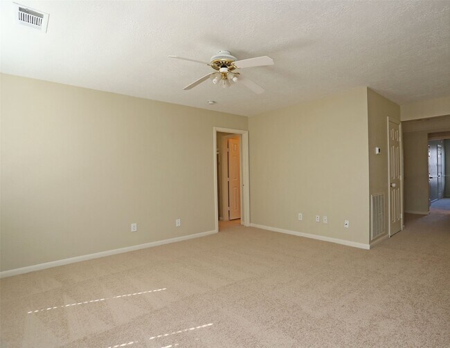 Building Photo - 7534 Orchard Hills Ln