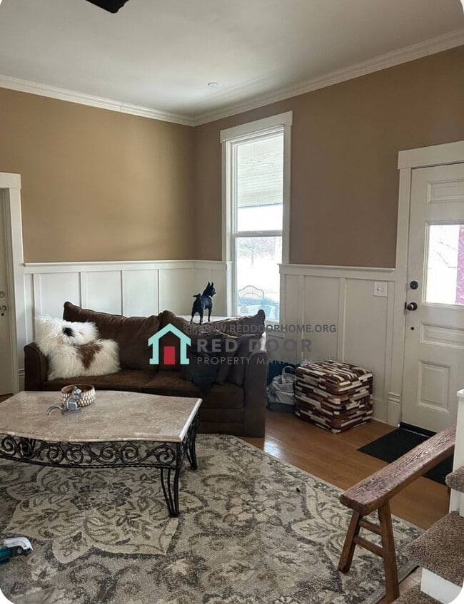 Building Photo - Spacious 4-Bedroom Home in the Heart of Great Falls – Mid-Term Rental