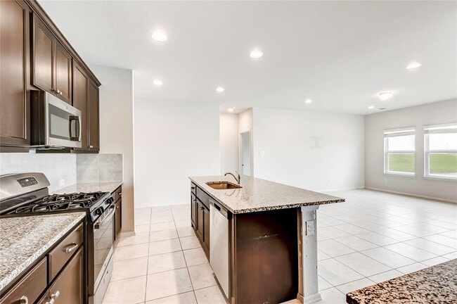 Building Photo - 2721 Winding Creek Rd