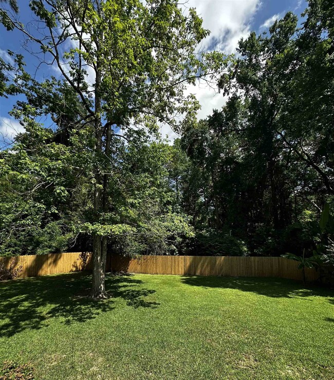 Building Photo - 7410 Heide Hill Trce