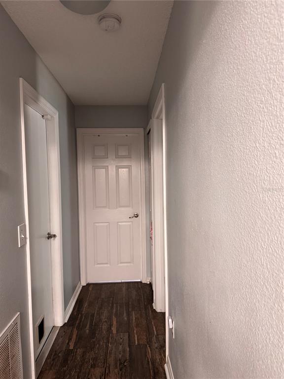 Building Photo - 30619 Double Dr