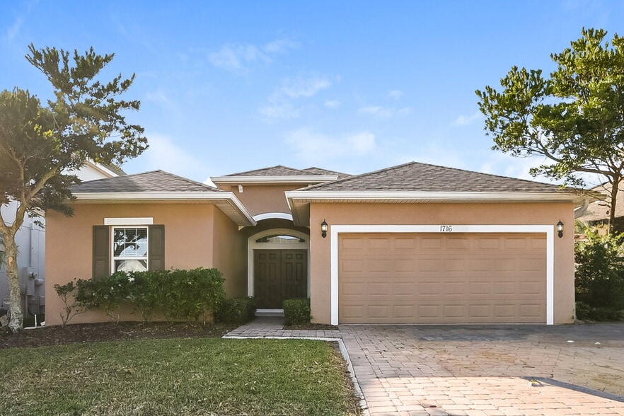 Primary Photo - 1716 Hawksbill Ln