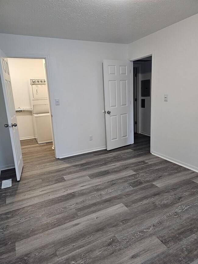 Interior Photo - Center Street Apartments