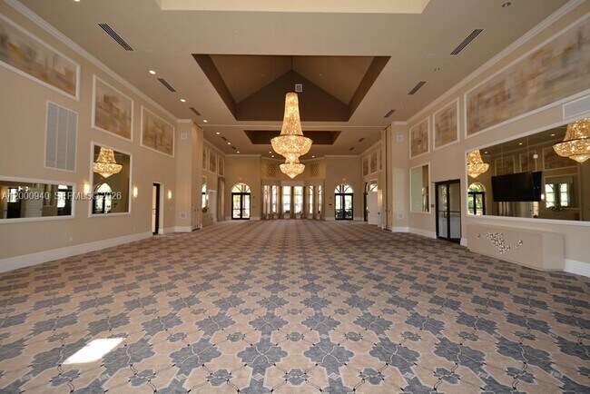 Building Photo - 8630 Lakeside Bnd