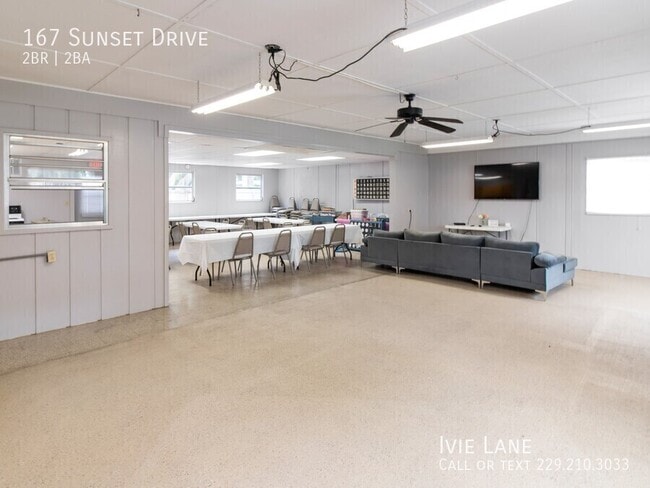 Building Photo - 167 Sunset Dr
