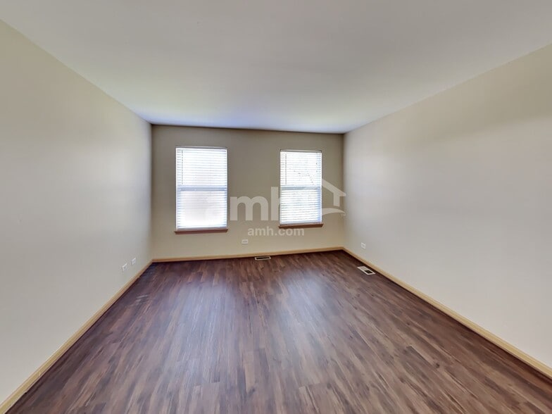 Building Photo - 1808 Brockway Pond Ct