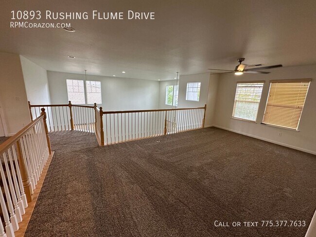 Building Photo - 10893 Rushing Flume Dr