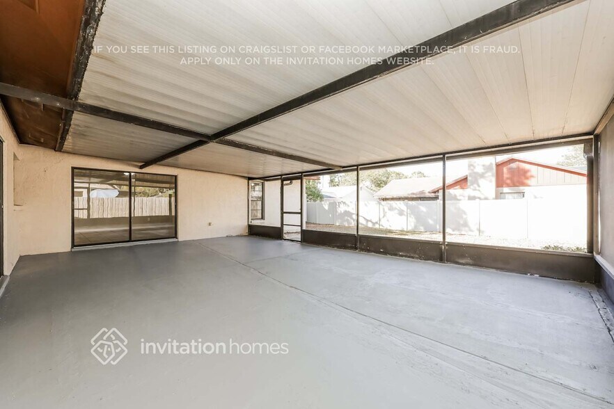 Building Photo - 1204 Letona Ln