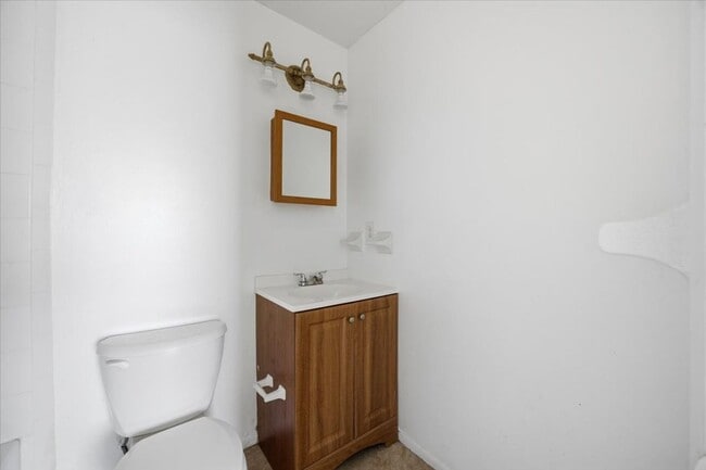 Building Photo - 2218 Brandy Pl