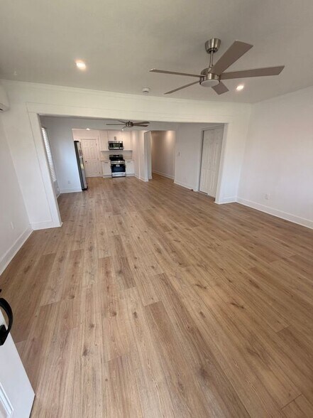 Building Photo - 4508 7th Ave