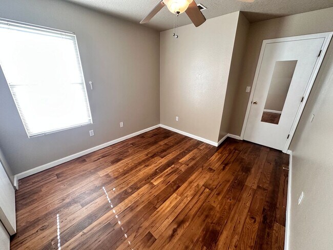 Building Photo - Coming Soon! 3 Bedroom 2 Bathroom with 2 Car Garage