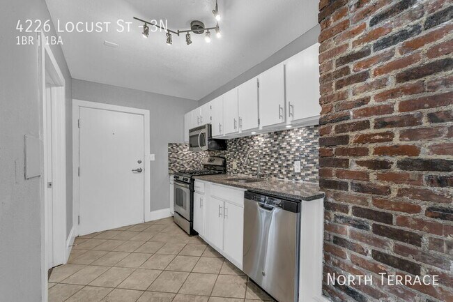 Building Photo - 4226 Locust St