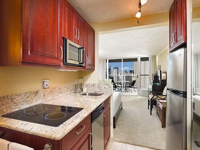 Building Photo - 445 Seaside Ave