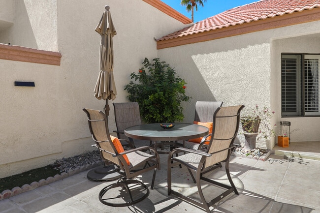 Building Photo - 42315 Liolios Dr