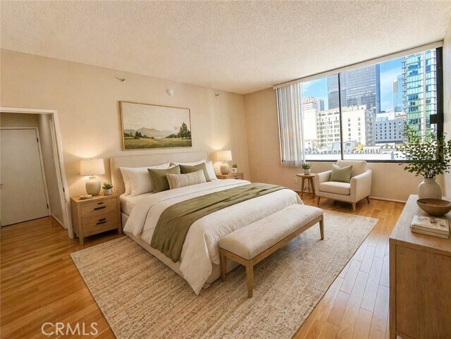 Building Photo - 600 W 9th St