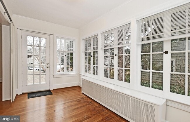 Building Photo - 4509 Ellicott St NW