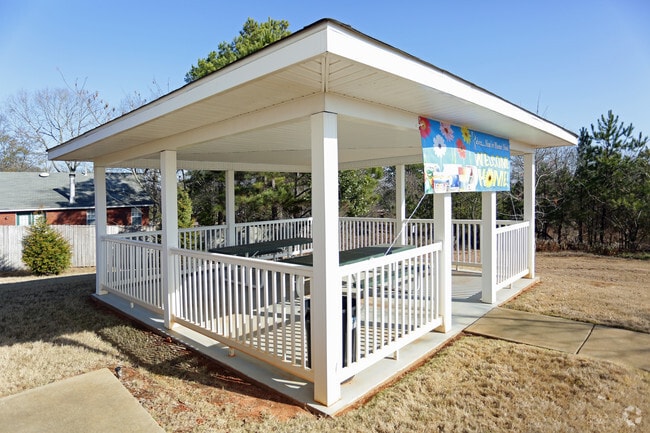 Building Photo - Hamilton Place