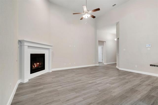 Building Photo - 2337 Mockingbird Ct