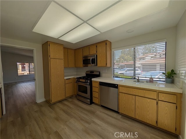 Building Photo - 9764 Louise Way