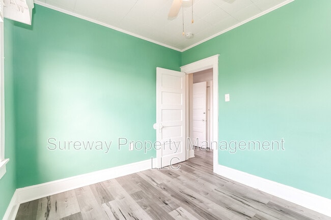 Building Photo - 222 Worrilow St