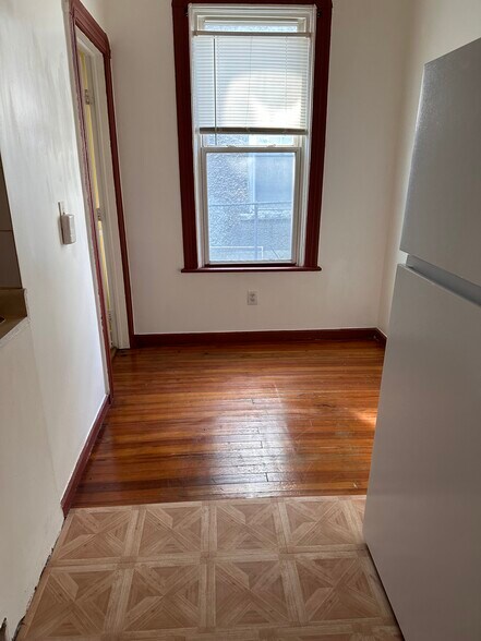 dinning room - 1584 Van Vranken Ave