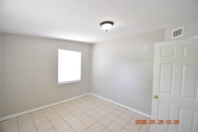 Building Photo - 4011 W Marietta St