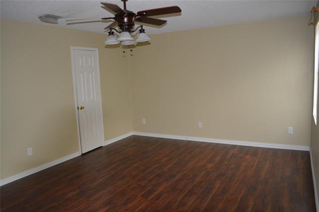 Building Photo - 3214 Clydesdale Dr