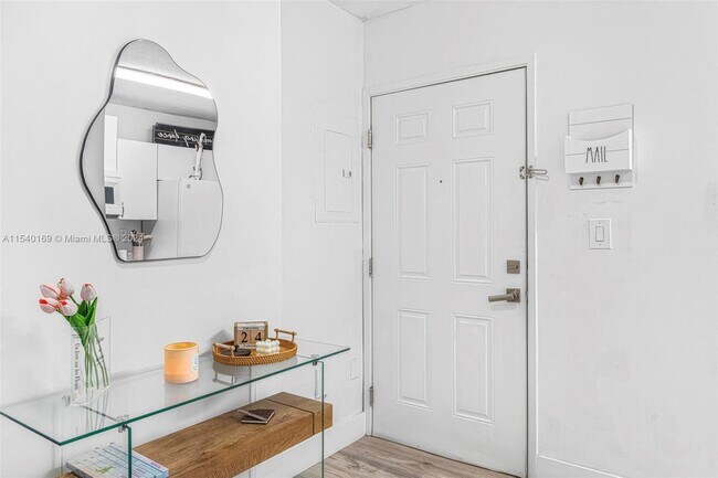 Building Photo - 1144 NW 125th Path