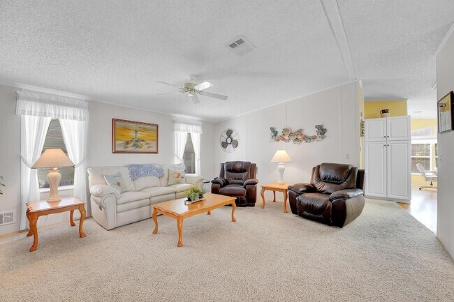 Building Photo - 22 Santa Maria Way