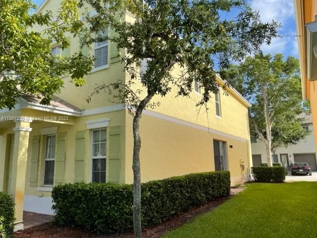 Building Photo - 2155 SE Casselberry Dr