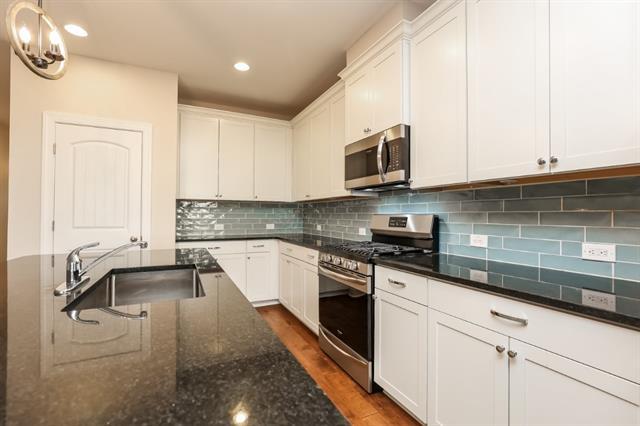 Building Photo - 106 Valley Forge Ln