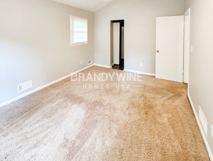 Building Photo - 1753 Lamancha Dr NW