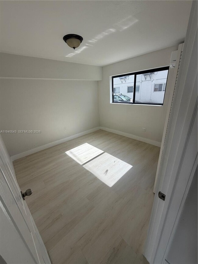 Building Photo - 600 NE 142nd St