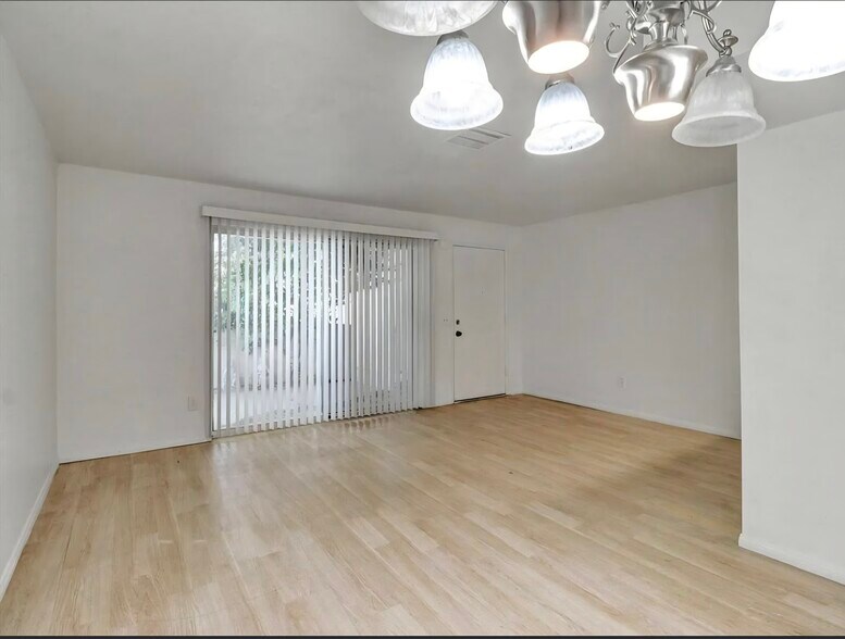 Building Photo - 32505 Candlewood Dr