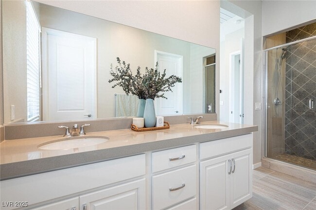 Building Photo - 832 Canonbury St