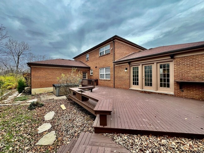 Building Photo - 7033 Willowood Dr
