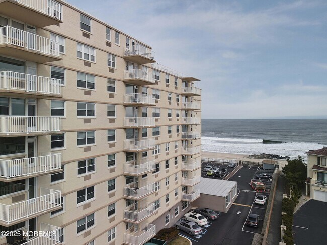 Building Photo - 675 Ocean Ave N