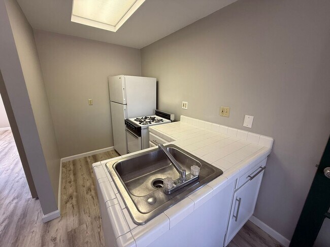 Building Photo - 2 ON 1 PROPERTY in ALPINE! 3BR/2BA home PL...