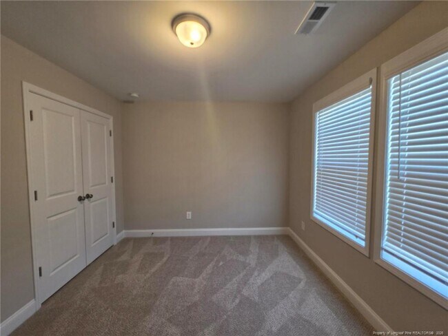 Building Photo - 3221 Carnoustie Ct