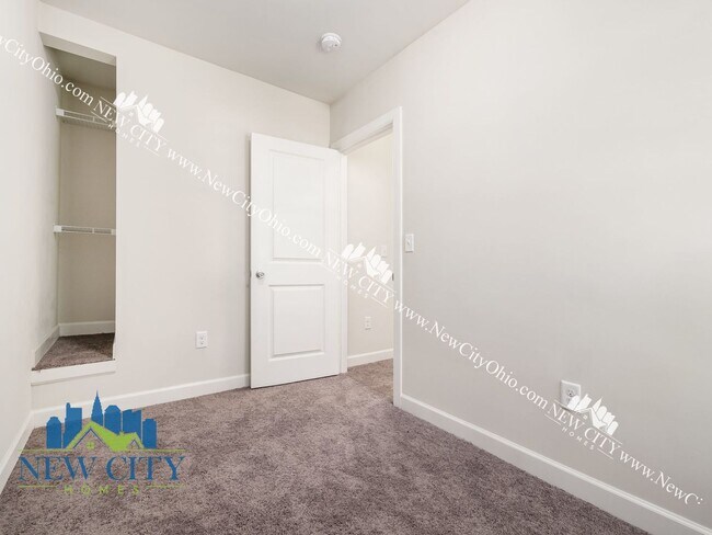 Building Photo - 91-93 N Central Avenue, Columbus, OH 43222