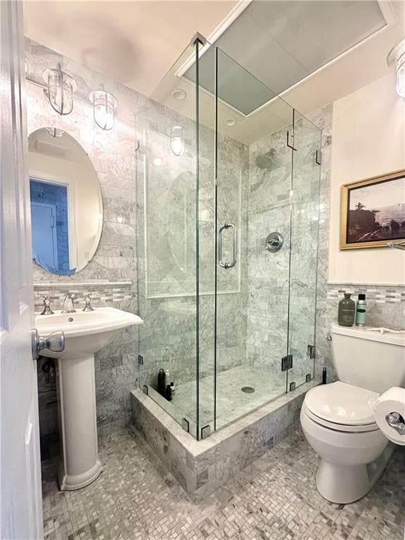 Building Photo - 312 America