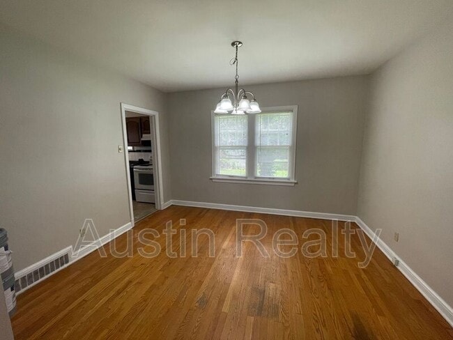 Building Photo - 1135 Brightling Dr