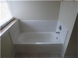 Building Photo - 6338 Crossway Dr