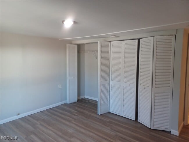 Building Photo - 5577 Meadowlark Ln