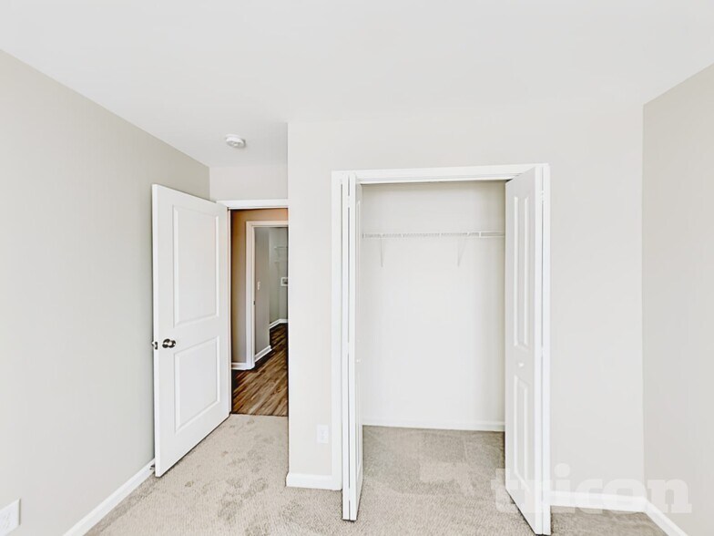 Building Photo - 106 Cogburn Rd