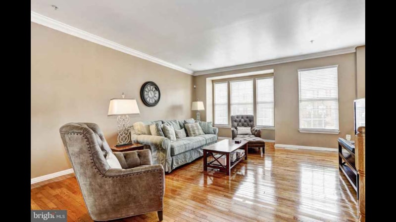 Building Photo - 65 Two Rivers Dr