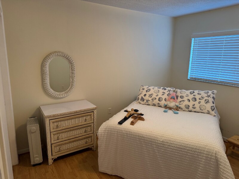 Building Photo - 2348 Shelley St