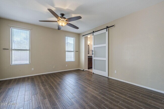 Building Photo - 14335 W Country Gables Dr