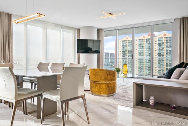 Building Photo - 330 Sunny Isles Blvd