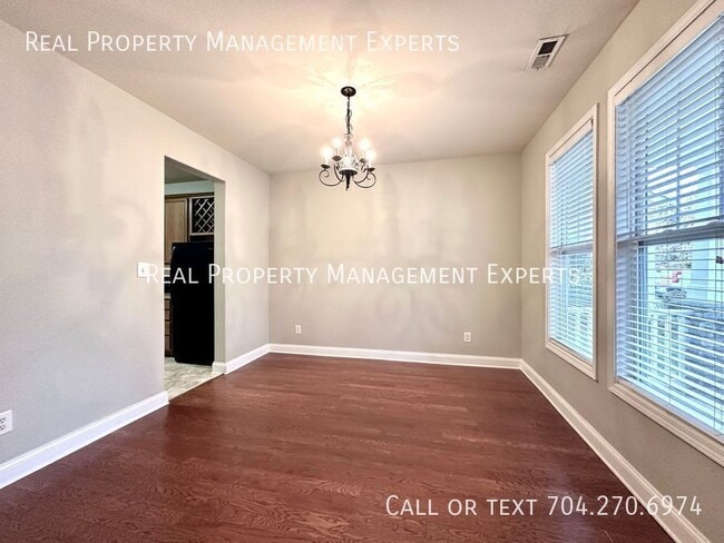 Building Photo - 9824 Coatbridge Dr